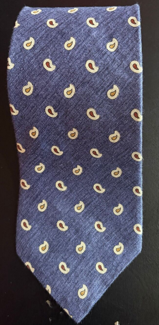 Brooks Brothers tie